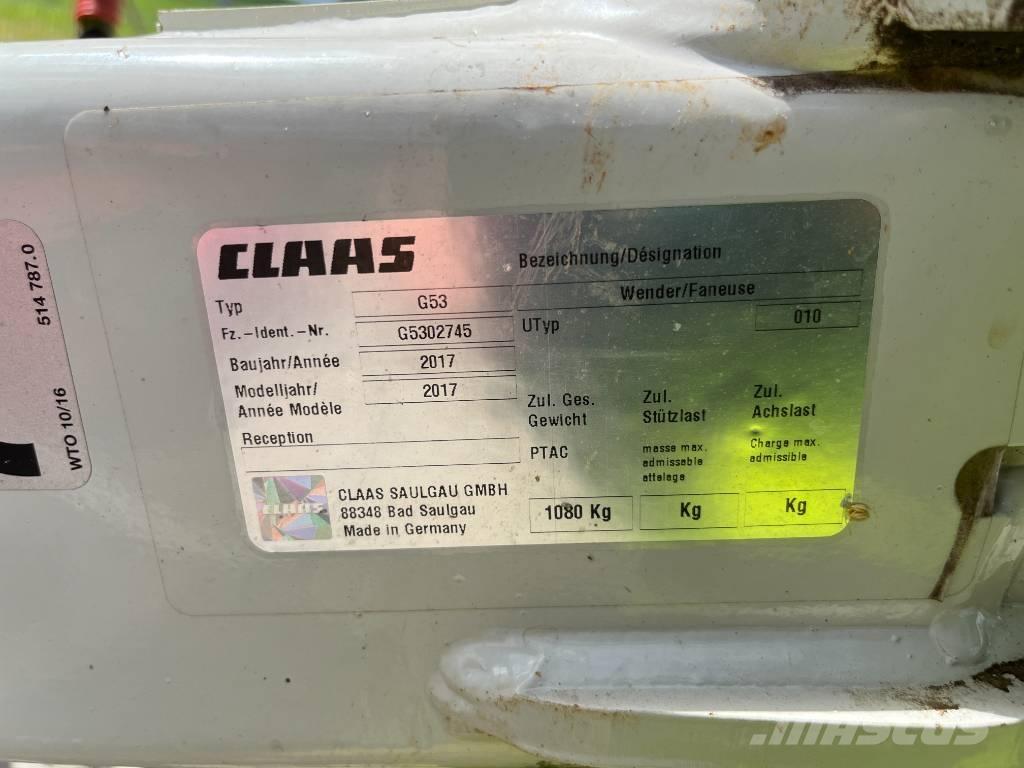 CLAAS Volto 800 犁耙和摊草机