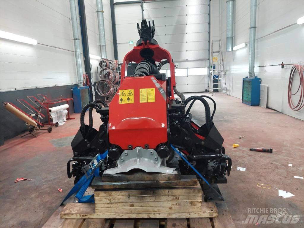 Komatsu C123 收割机机箱