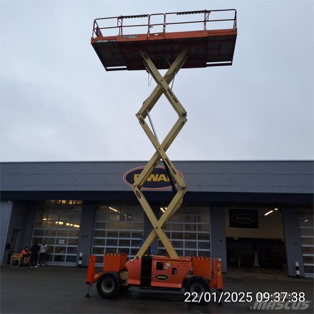 JLG 3394RT 剪叉式升降机