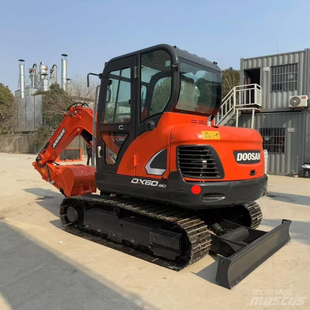 Doosan DX 60-9 C 履带挖掘机