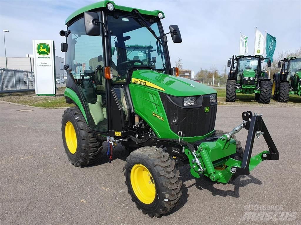John Deere 2026R 小型拖拉机