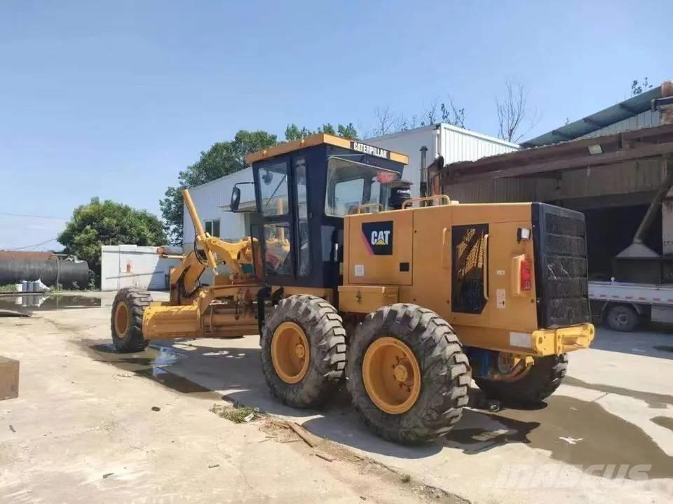 CAT 140K 平地机/推土机