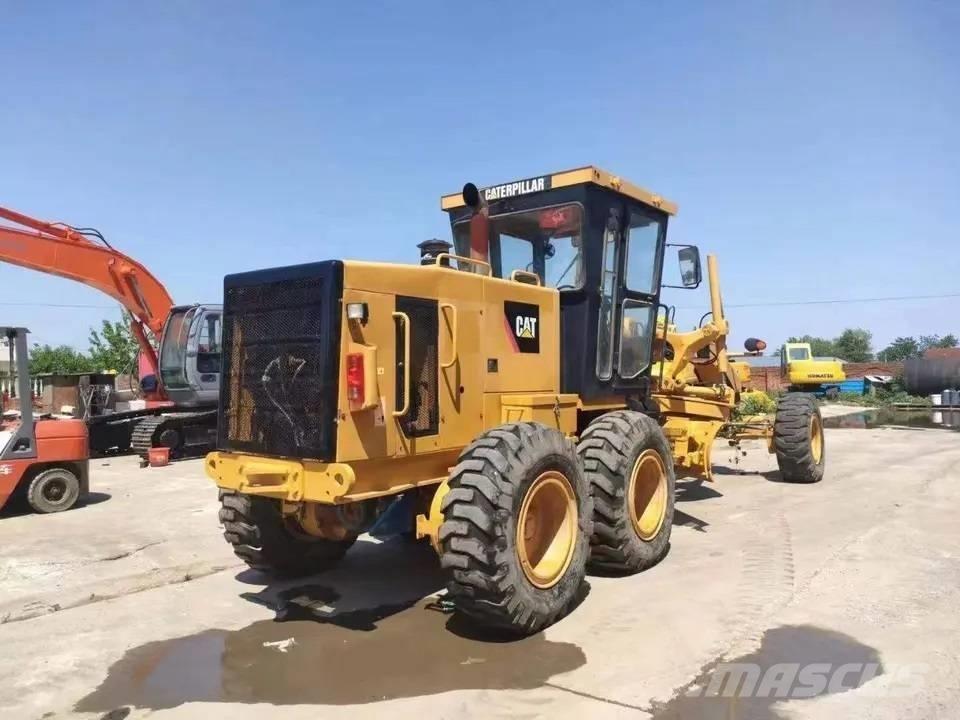 CAT 140K 平地机/推土机