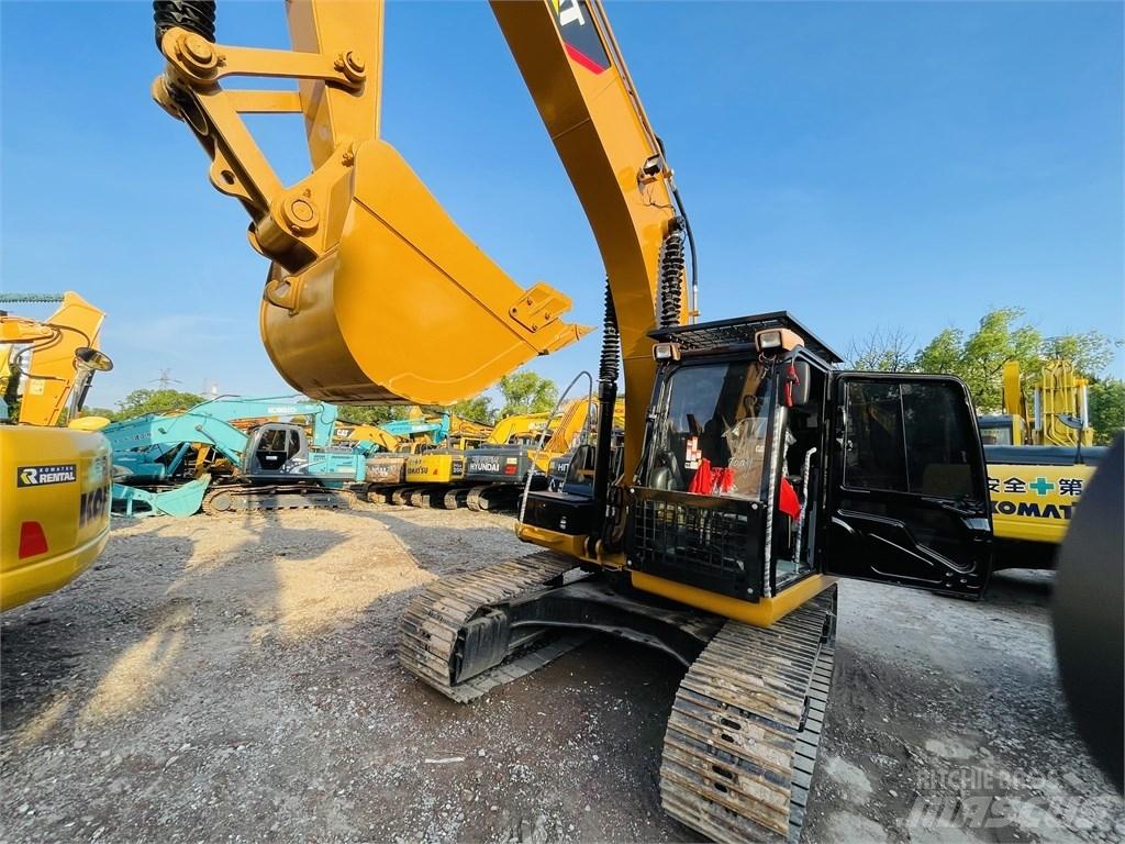 CAT 320d2l 履带挖掘机