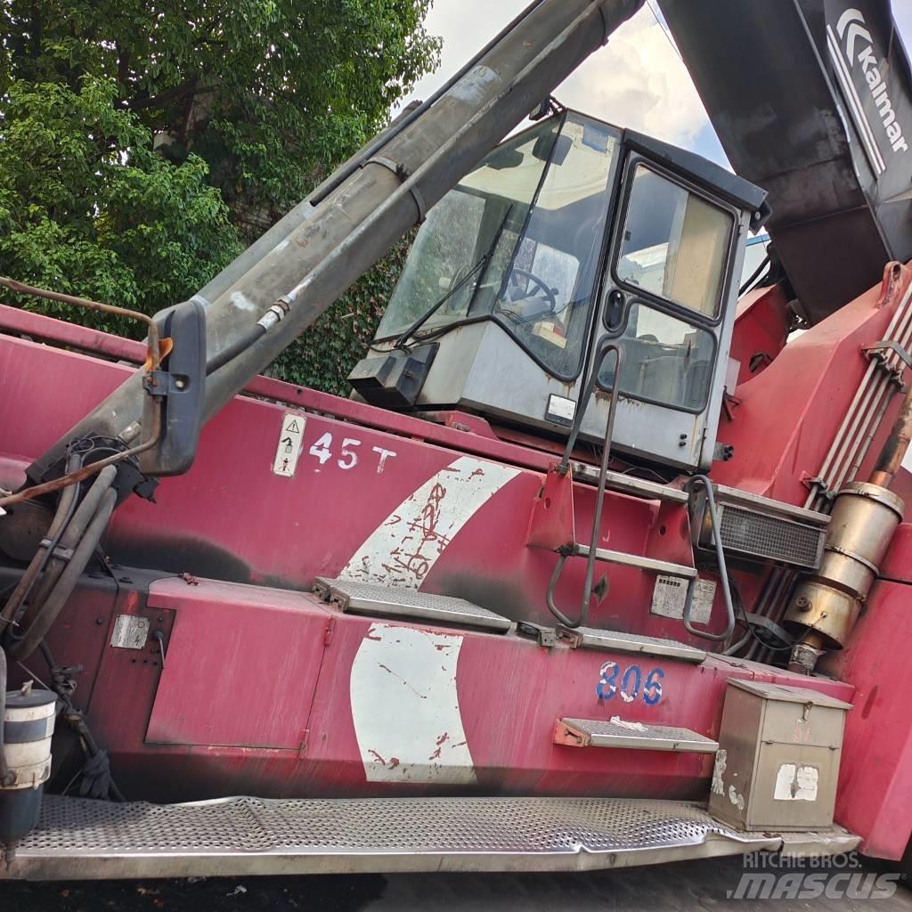 Kalmar DRF450 正面吊