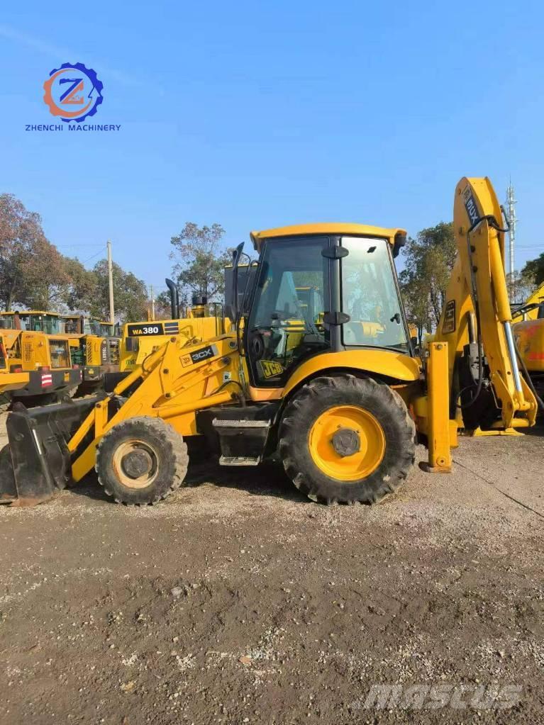 JCB 3 CX 反铲装载机