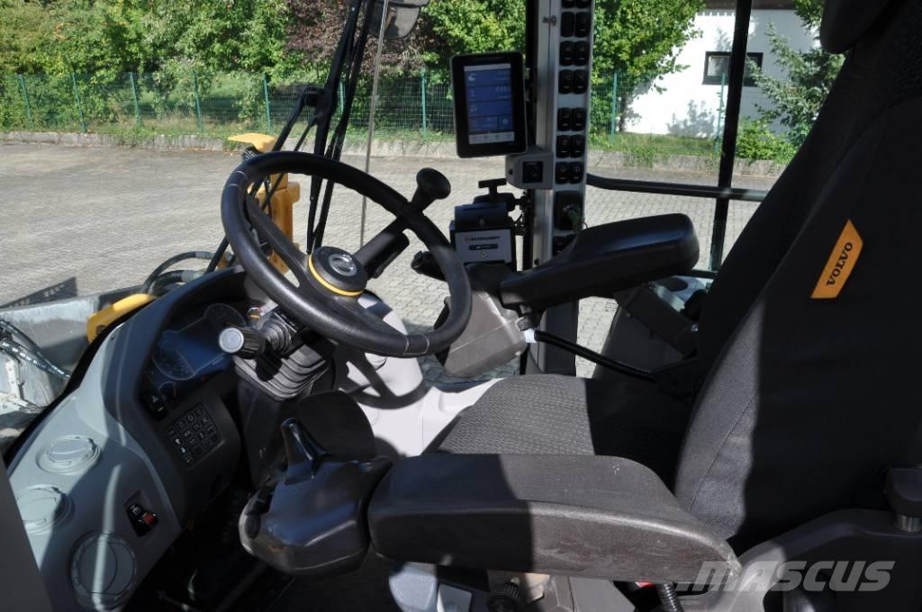 Volvo L90H Long Boom 轮式装载机