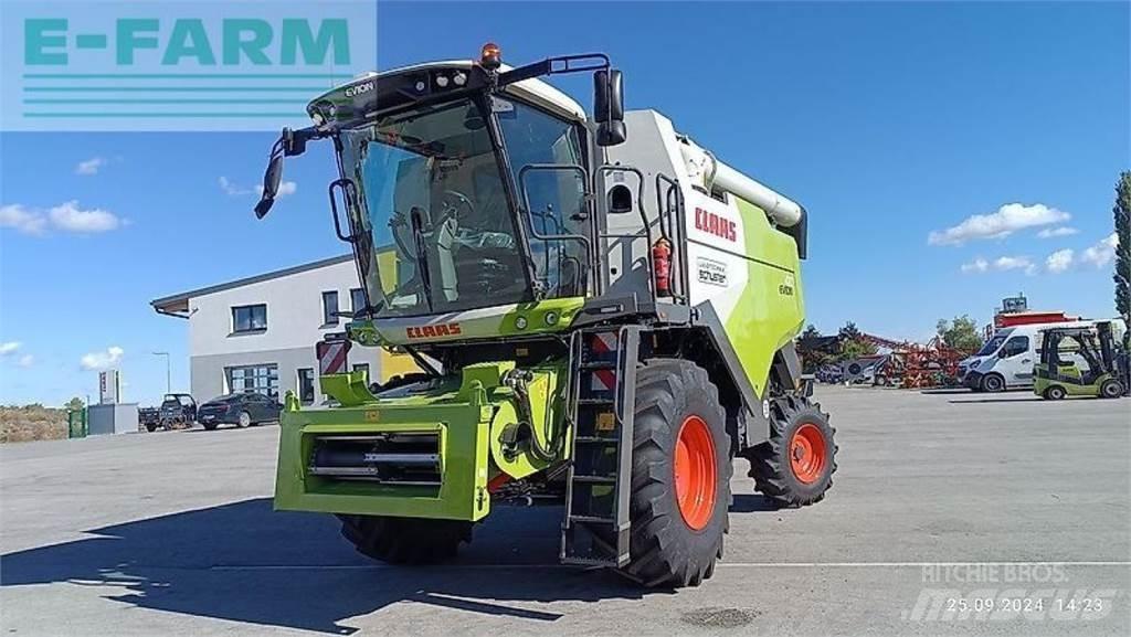 CLAAS evion 410 联合收割机