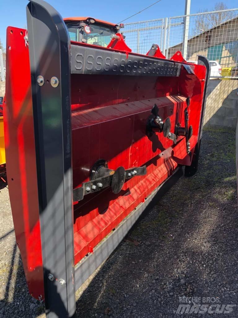 Peecon WB 280 V 牧场割草机和切顶器