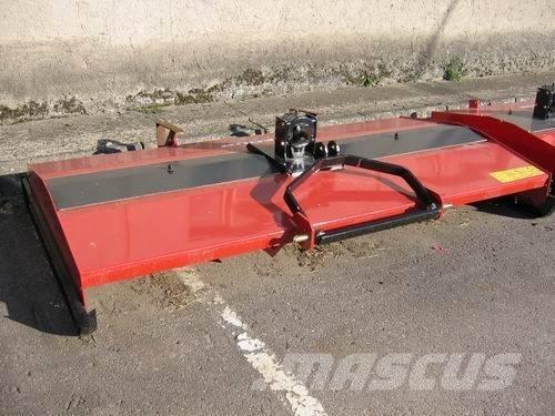 Peecon WB 280 V 牧场割草机和切顶器