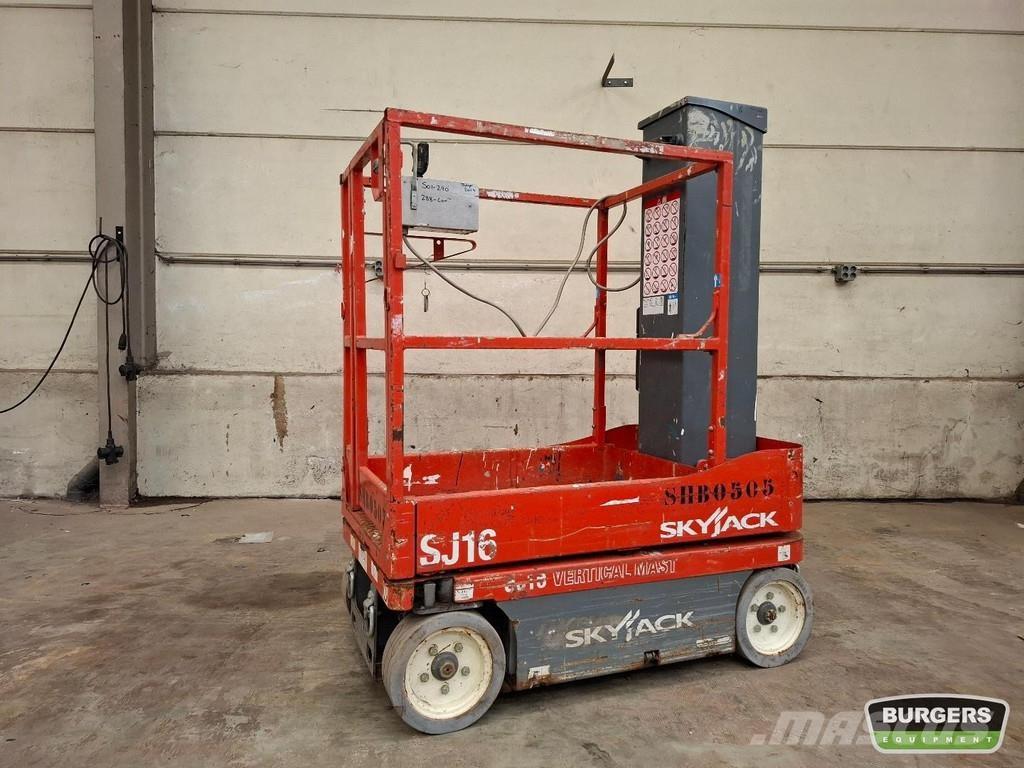 SkyJack SJ16 其他升降机和高空作业平台