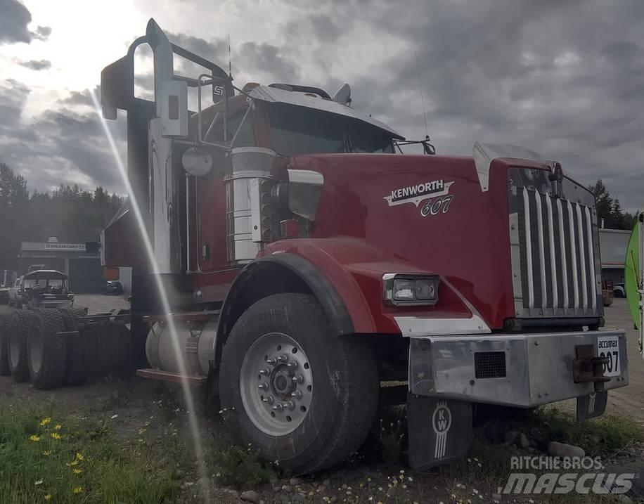 Kenworth T 800 牵引车