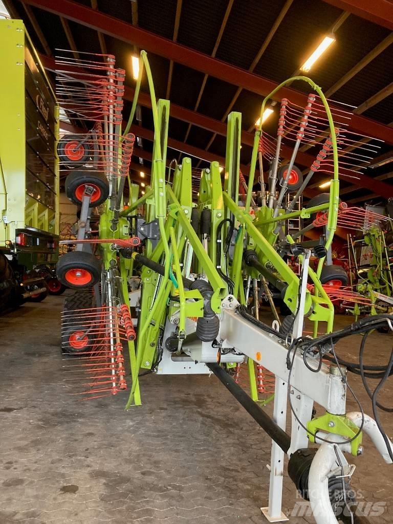 CLAAS LINER 4000 HHA 犁耙和摊草机