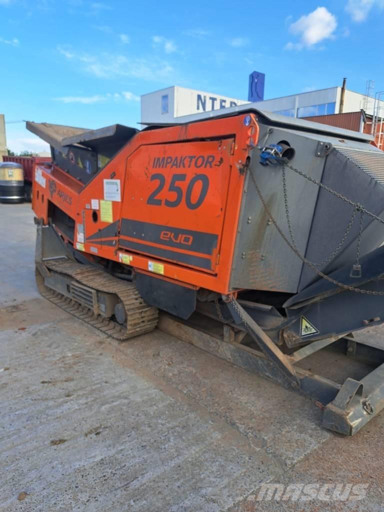 Arjes 250 Impaktor 废料粉碎机