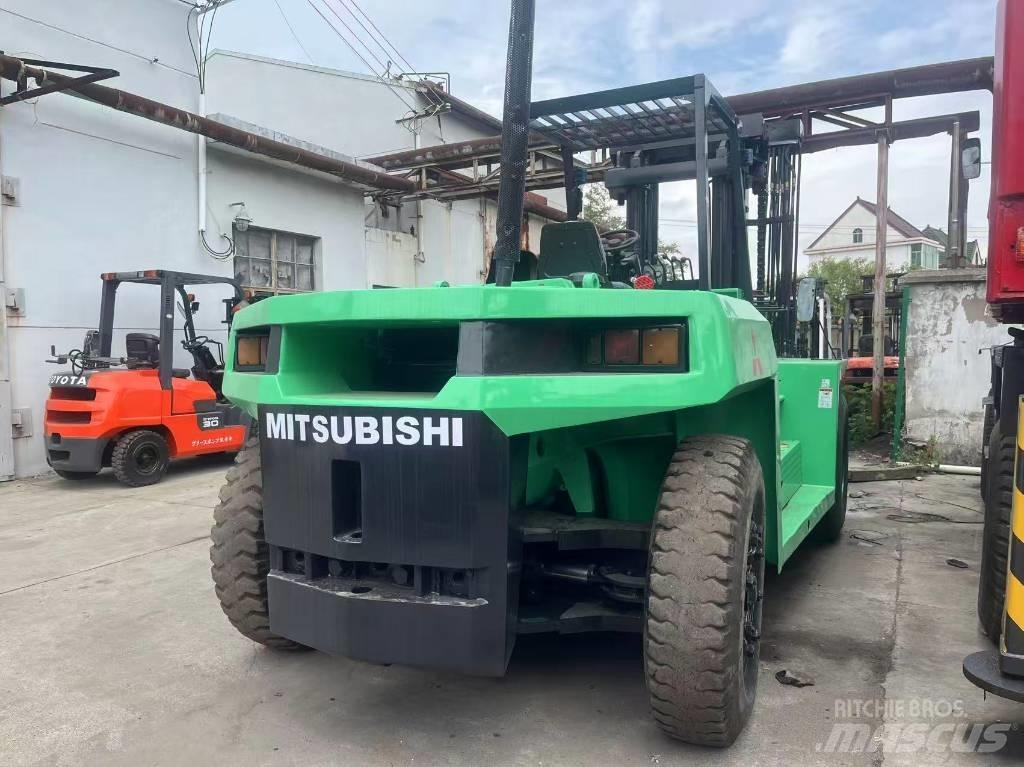 Mitsubishi FD 150 柴油叉车