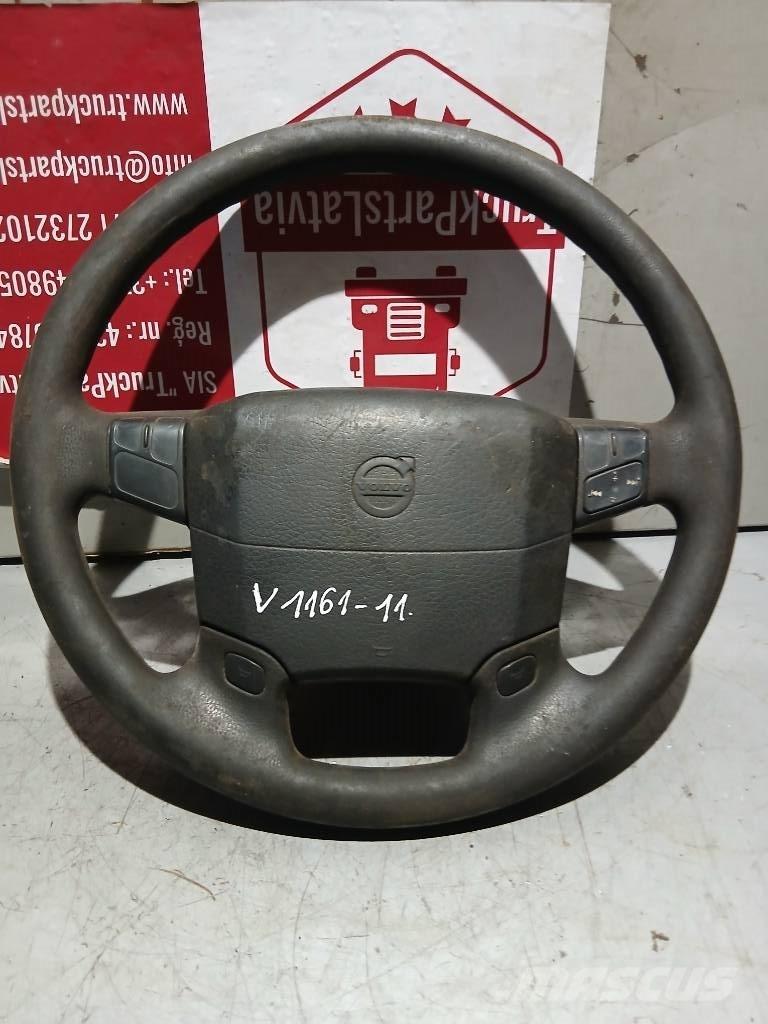 Volvo FH 12   80562498 驾驶室与内部