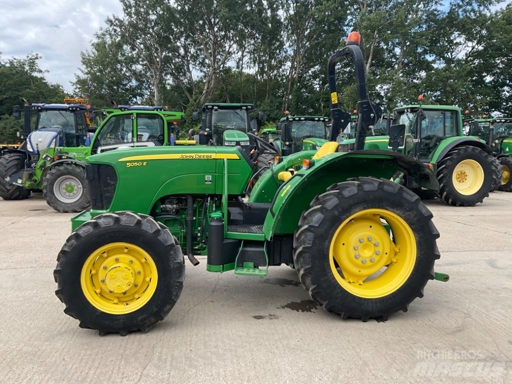 John Deere 5050E 拖拉机/农用车