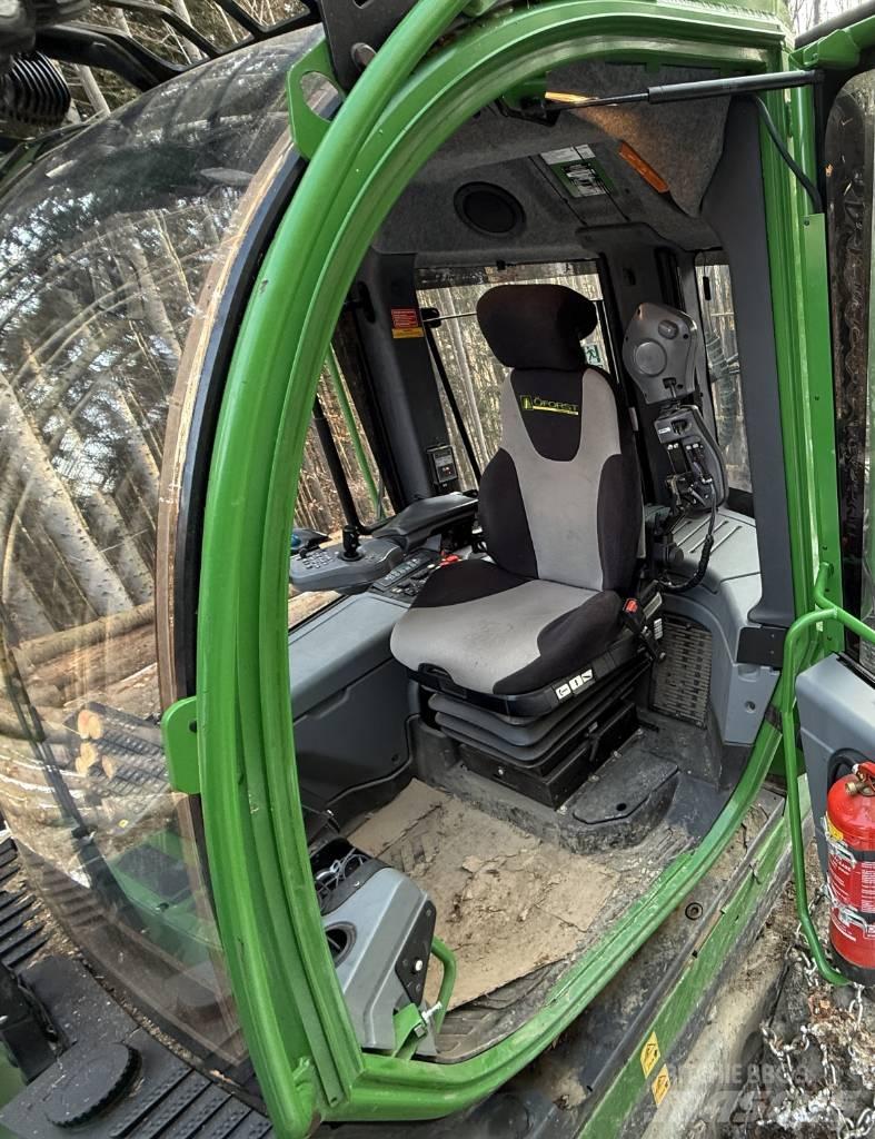 John Deere 1010G 集运机