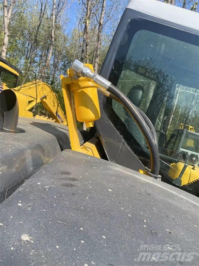 Komatsu PC 78 履带挖掘机