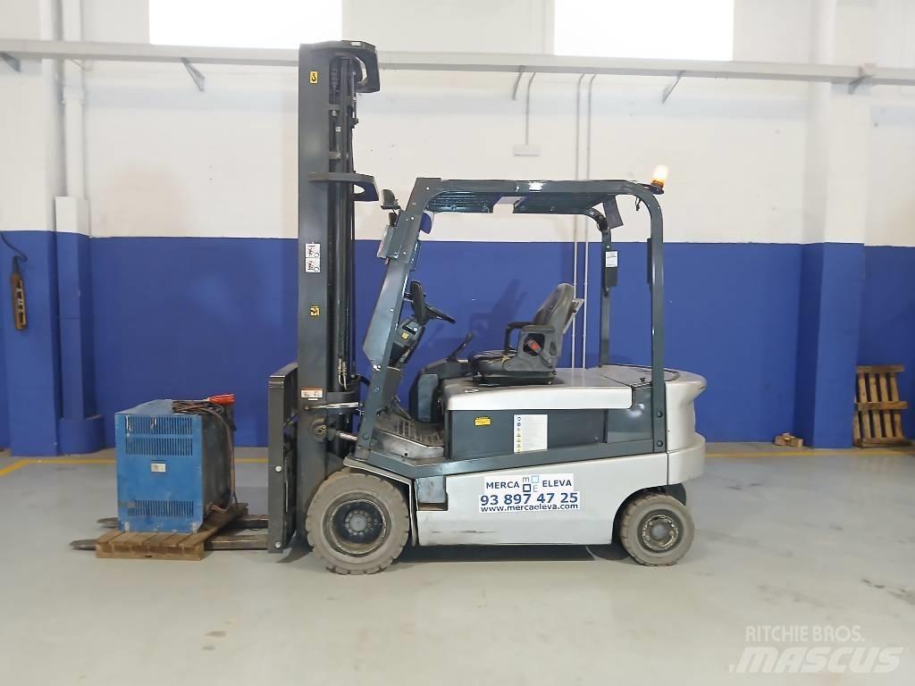 Nissan GQ02 L 30 CU 电动叉车