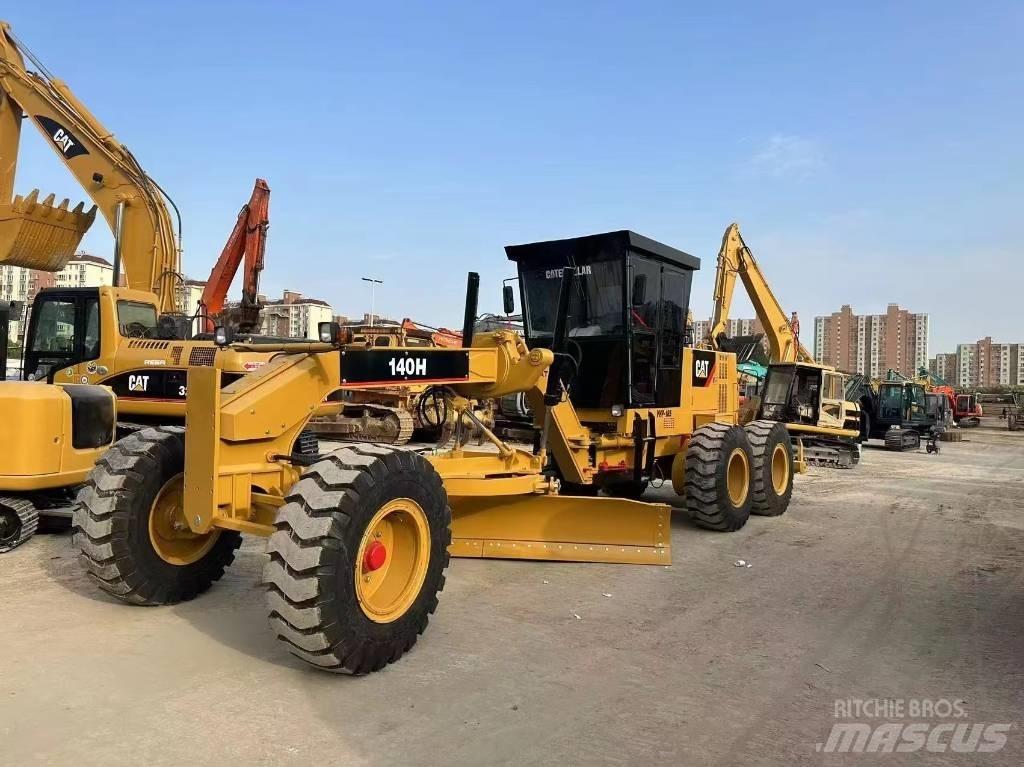 CAT 140 H 平地机/推土机