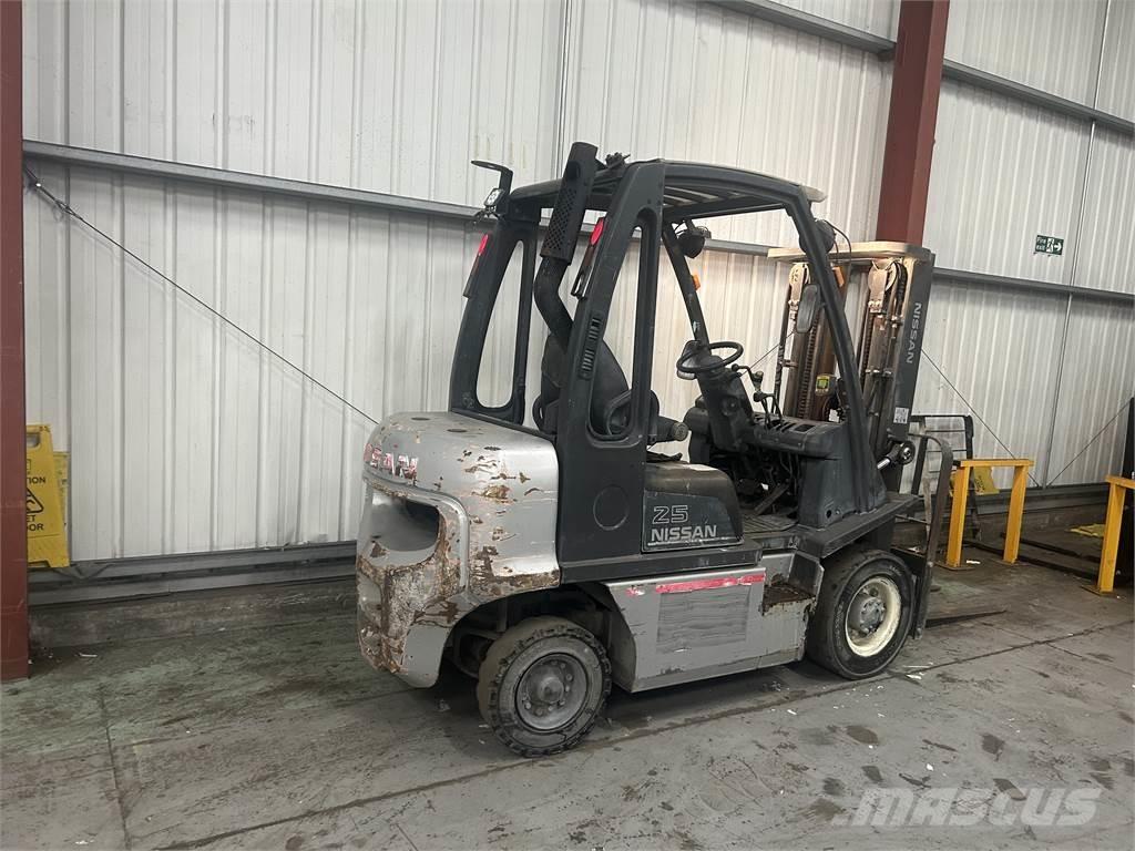 Nissan Y1D2A25Q 柴油叉车