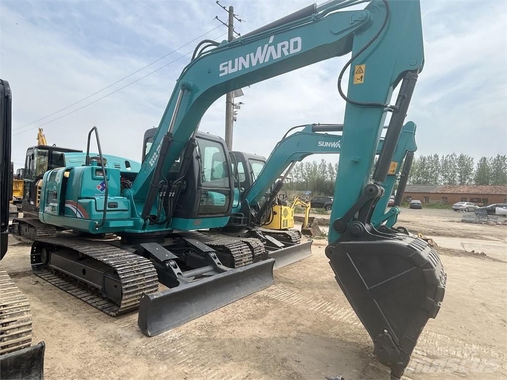 Sunward SWE90 小型挖掘机