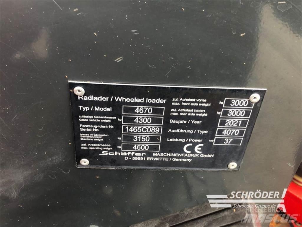 Schäffer 4670 小型装载机
