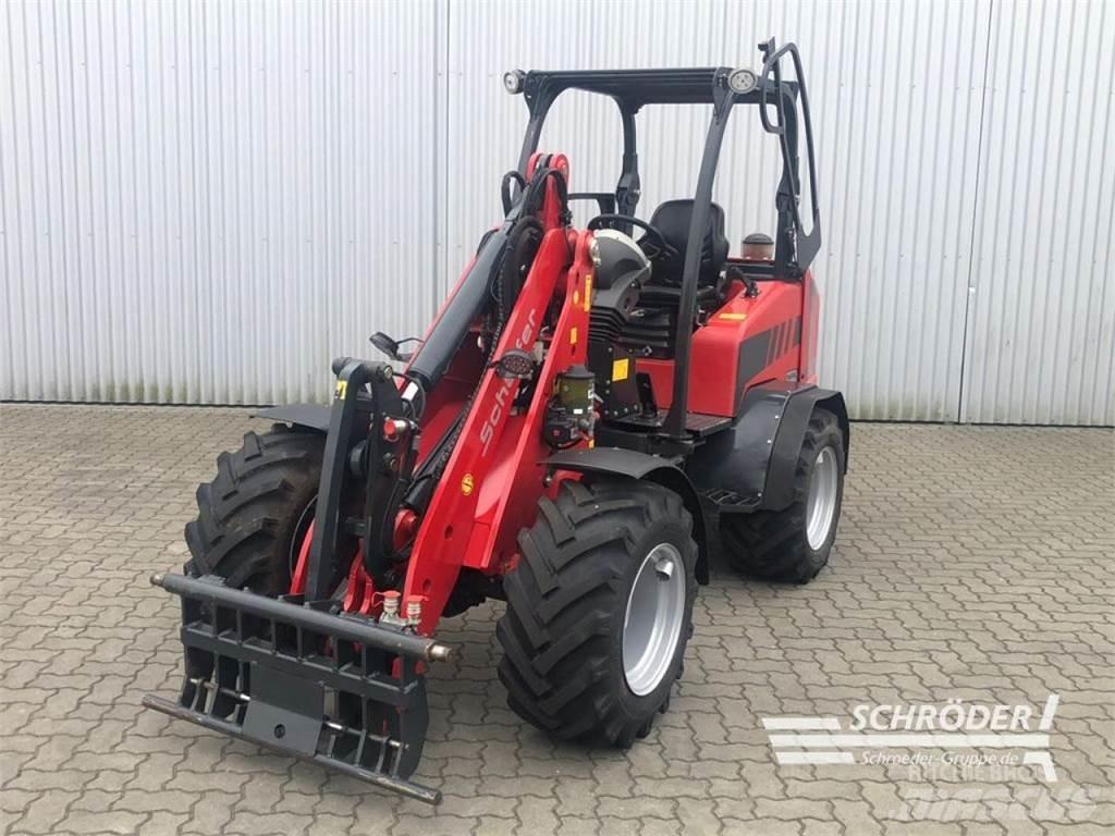 Schäffer 4670 小型装载机