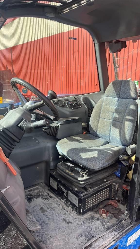 New Holland LM 5060 伸缩臂叉装车|叉装车