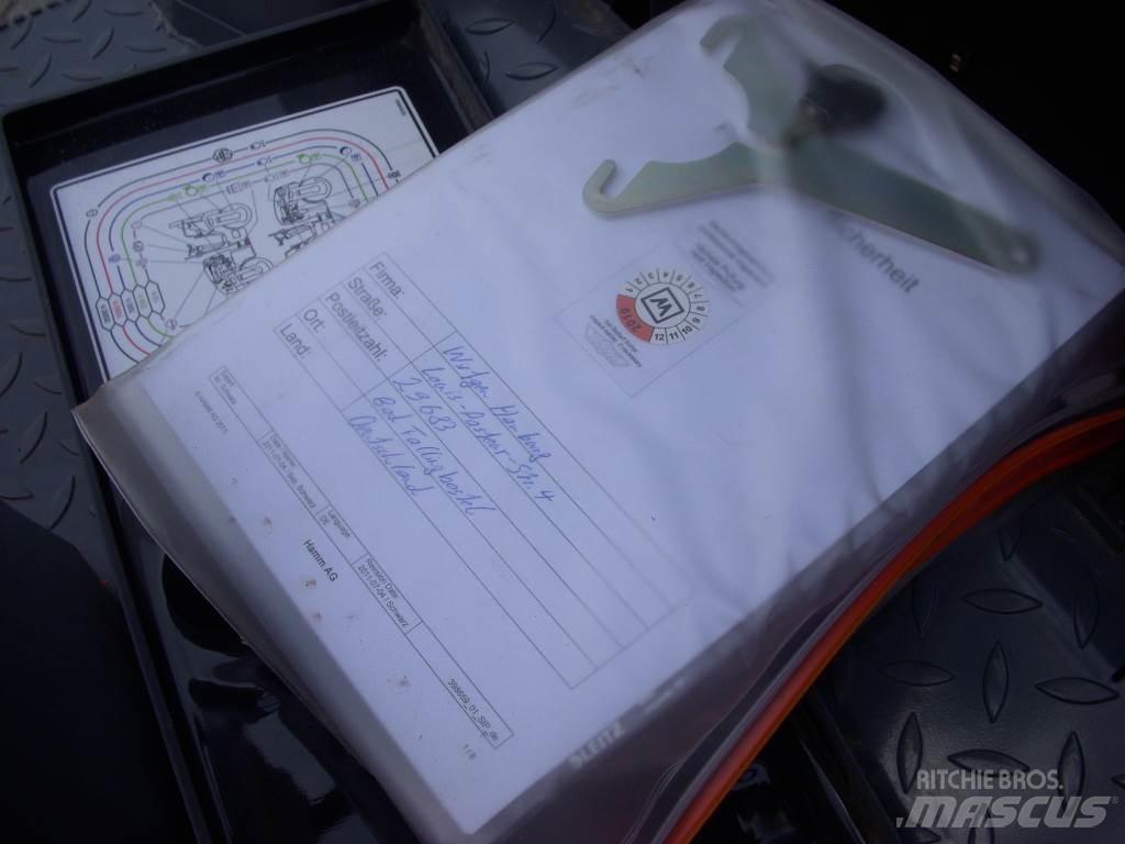 Hamm HD 12 VV 双轮压路机