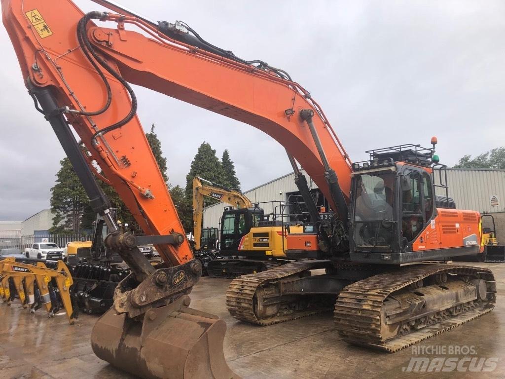 Doosan DX380LC-5 履带挖掘机