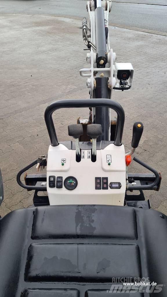 Bobcat E 10 小型挖掘机
