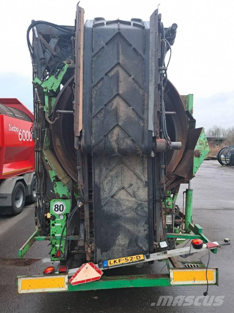 Farwick Mustang 移动式筛分机