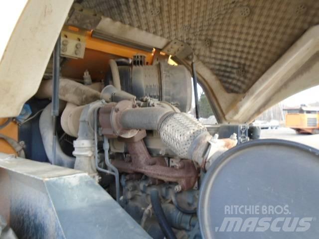 Hyundai HR 120 C-9 单轮压路机
