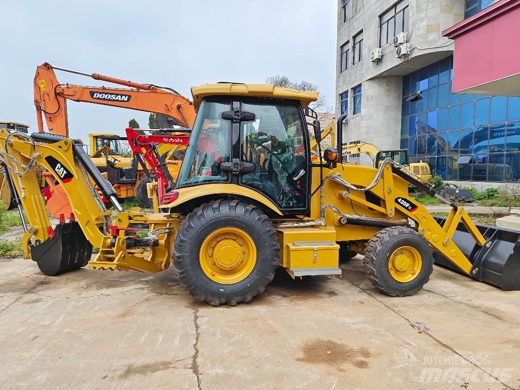 CAT 420 F 反铲装载机