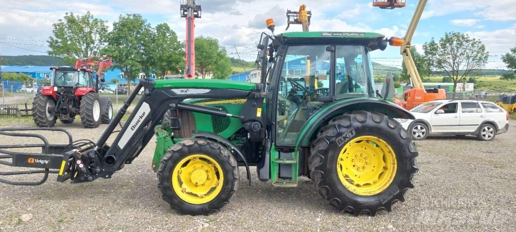 John Deere 5620 拖拉机/农用车