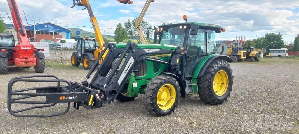 John Deere 5620 拖拉机/农用车