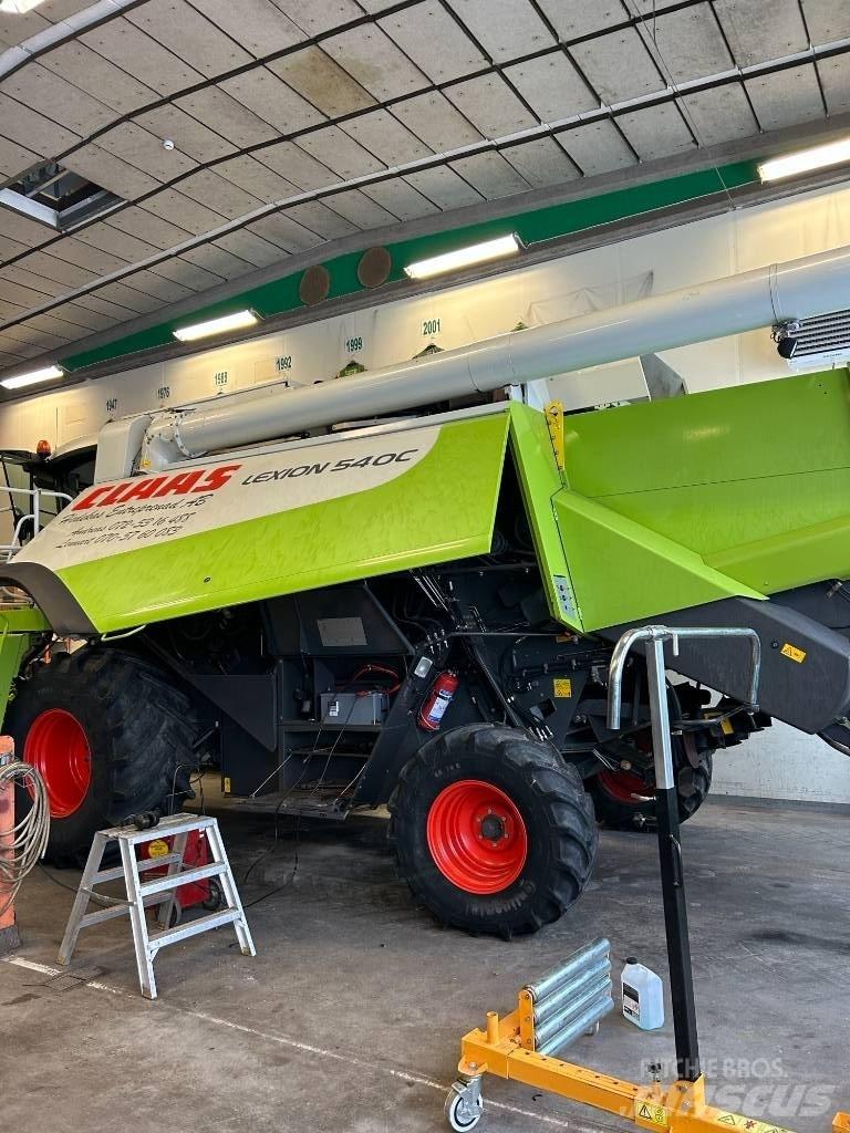 CLAAS Lexion 540 C 联合收割机