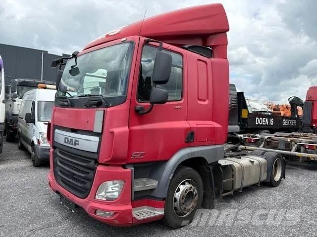 DAF CF 440 牵引车