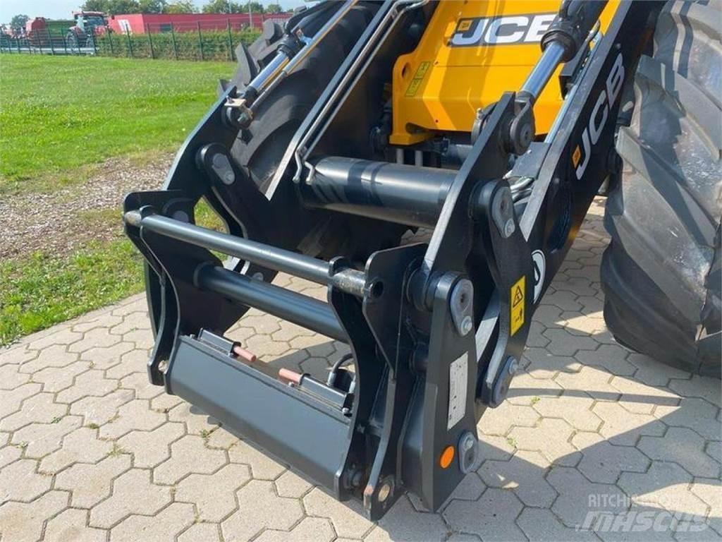 JCB 427 AGRI 轮式装载机