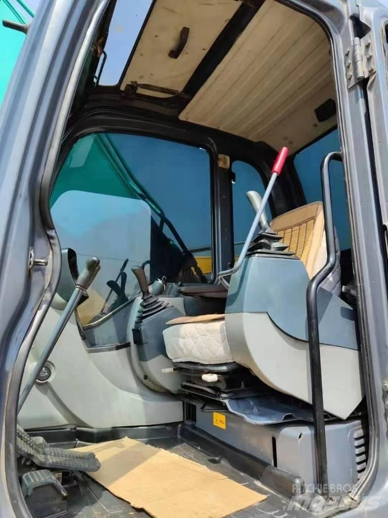 Kobelco SK 260 履带挖掘机