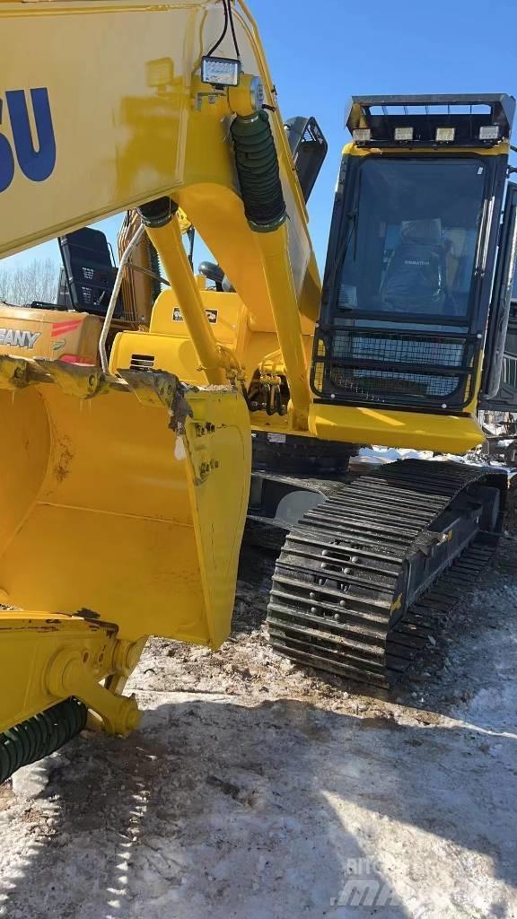 Komatsu PC 220-8 履带挖掘机