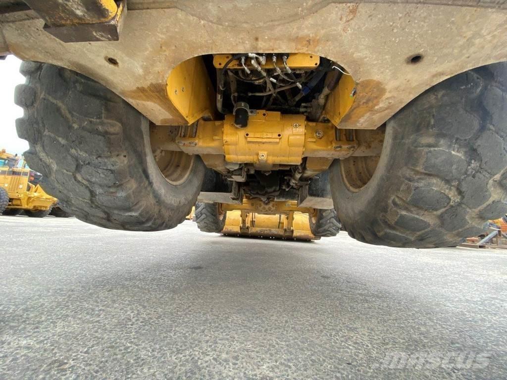 CAT 432F2 NVT 反铲装载机