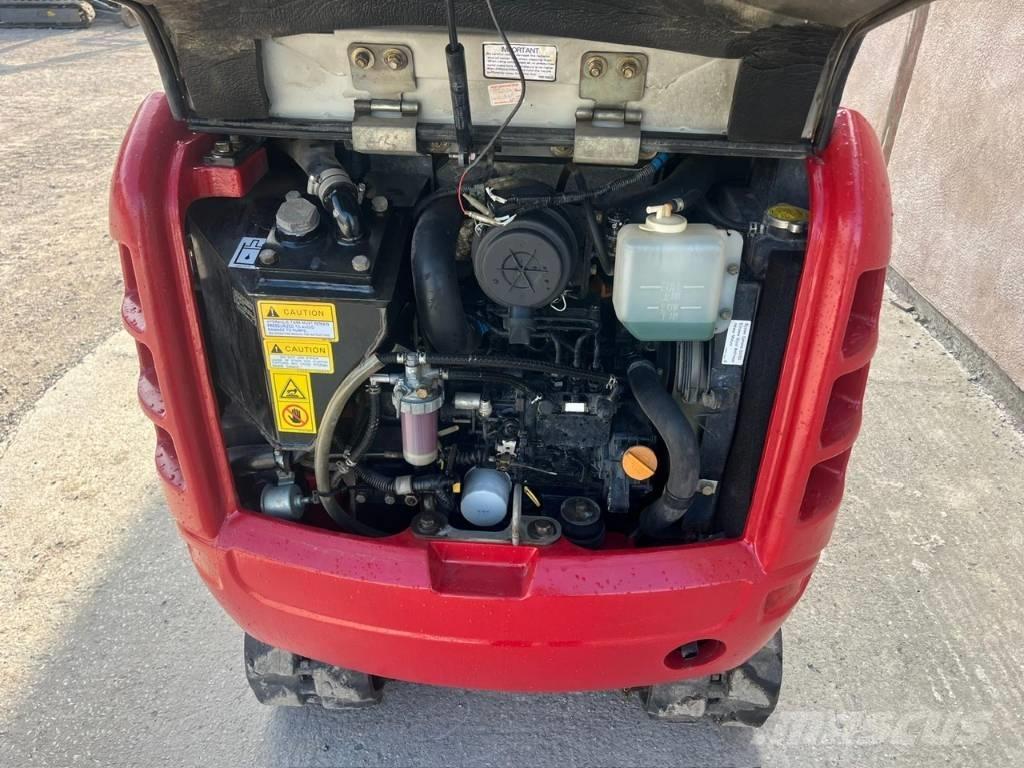 Takeuchi TB 216 小型挖掘机