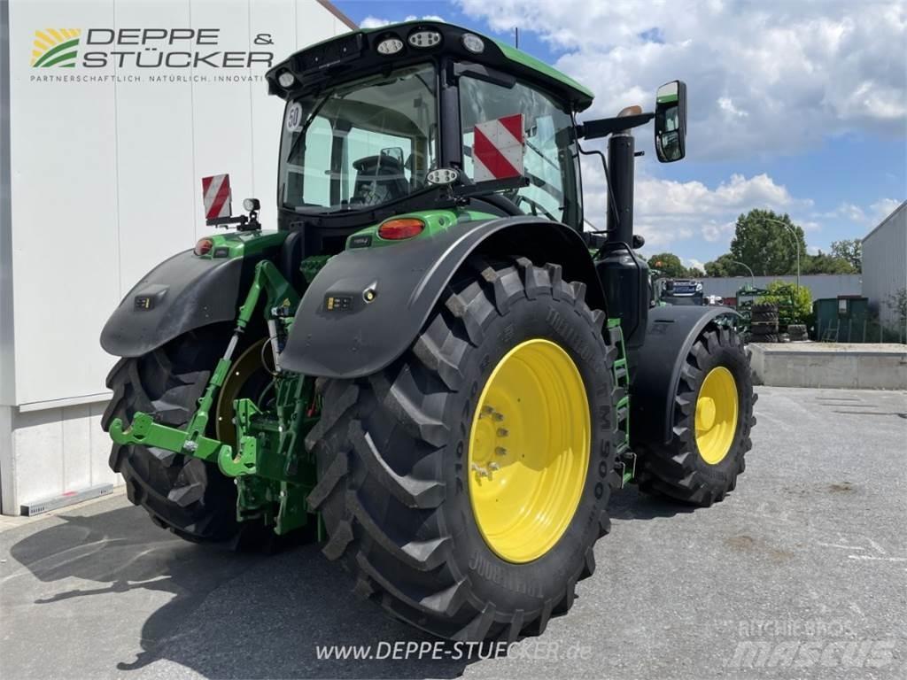 John Deere 6250R 拖拉机/农用车