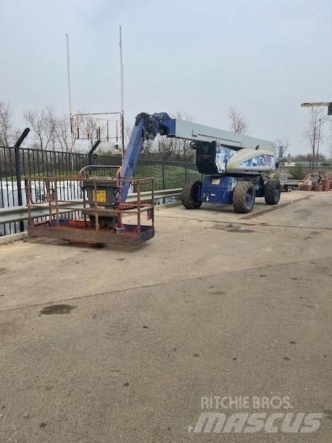 JLG 1250 AJP 曲臂高空工作平台