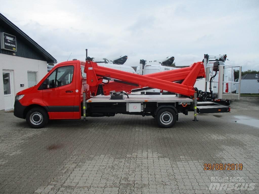VERSALIFT VTX 240 G3 车载式高空作业车