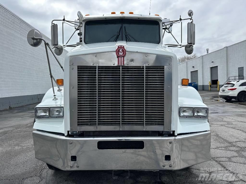 Kenworth T 800 工程吊钩车