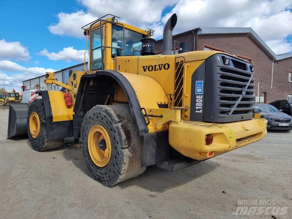 Volvo L 180 E 轮式装载机